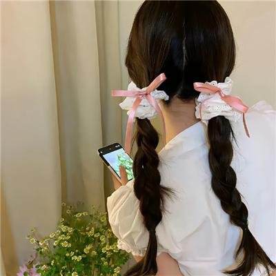 红粉妖魔